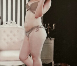 Utami Hayashishita teasing her delicious navel and toned midriff in a revealing grey bikini, absolute eye candy from Marigold Fanbook May 2024 gravure